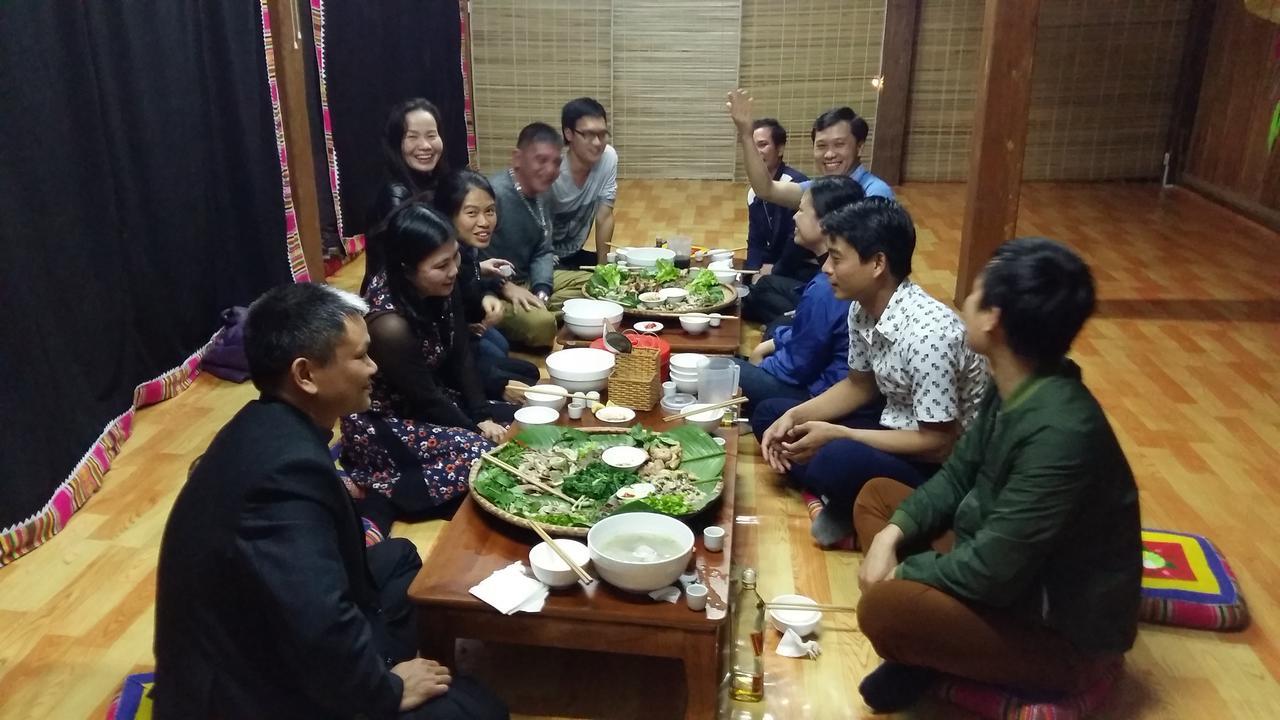 Homestay Lan Rung Nghia Lo Eksteriør billede