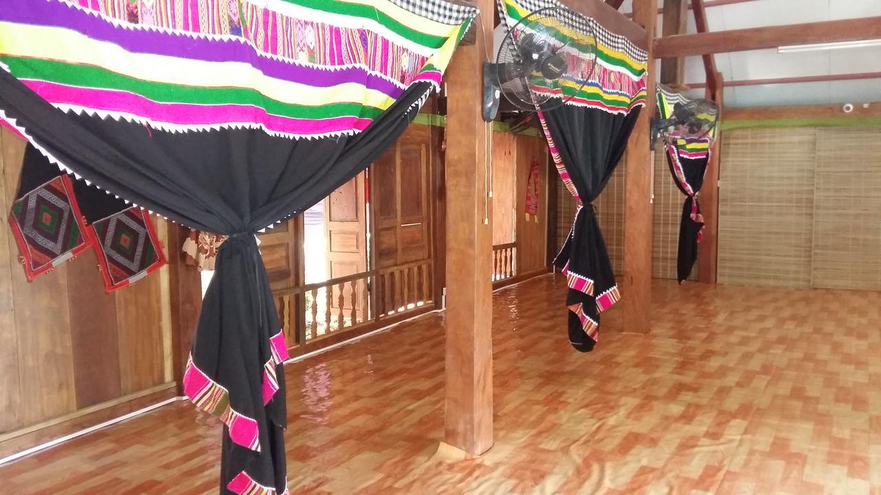 Homestay Lan Rung Nghia Lo Eksteriør billede